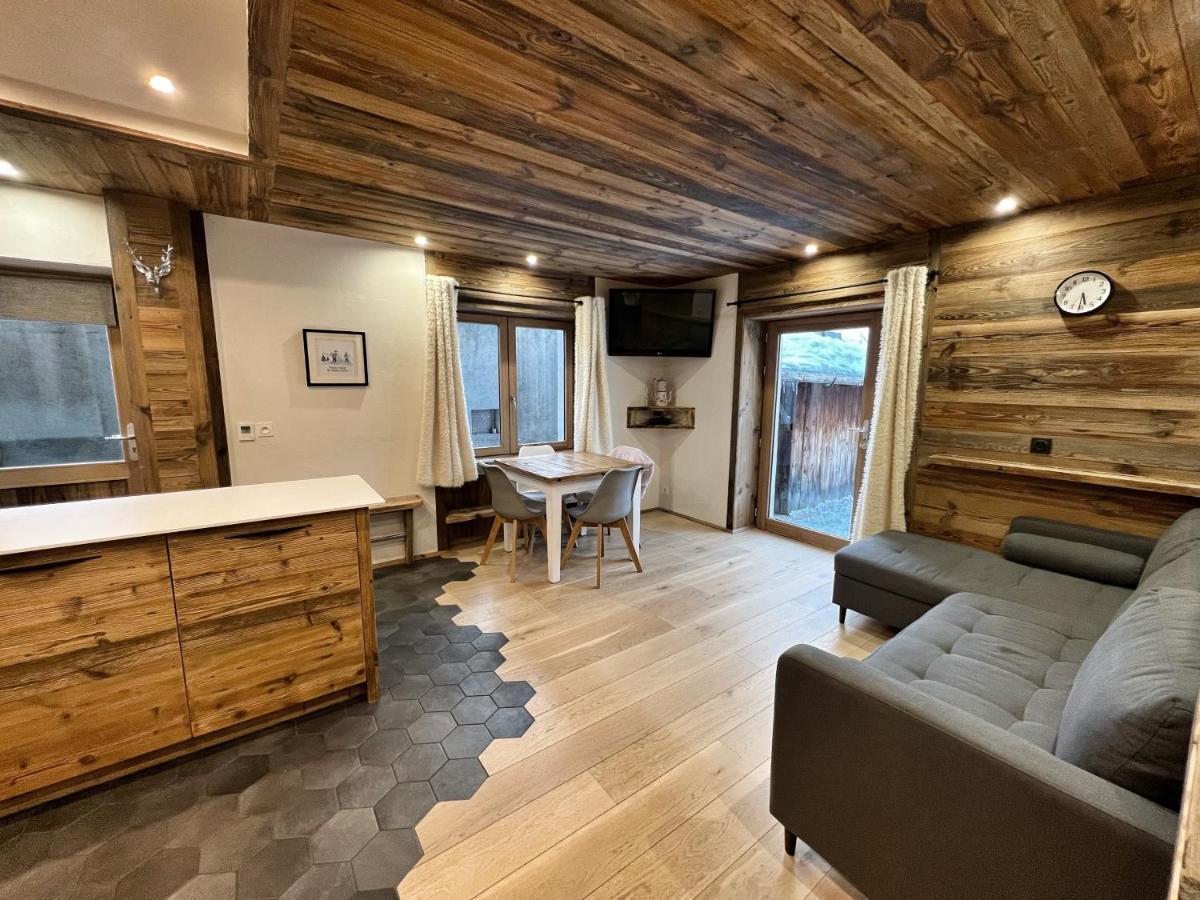 Apartamento Chez Marion Notre-Dame-de-Bellecombe Exterior foto