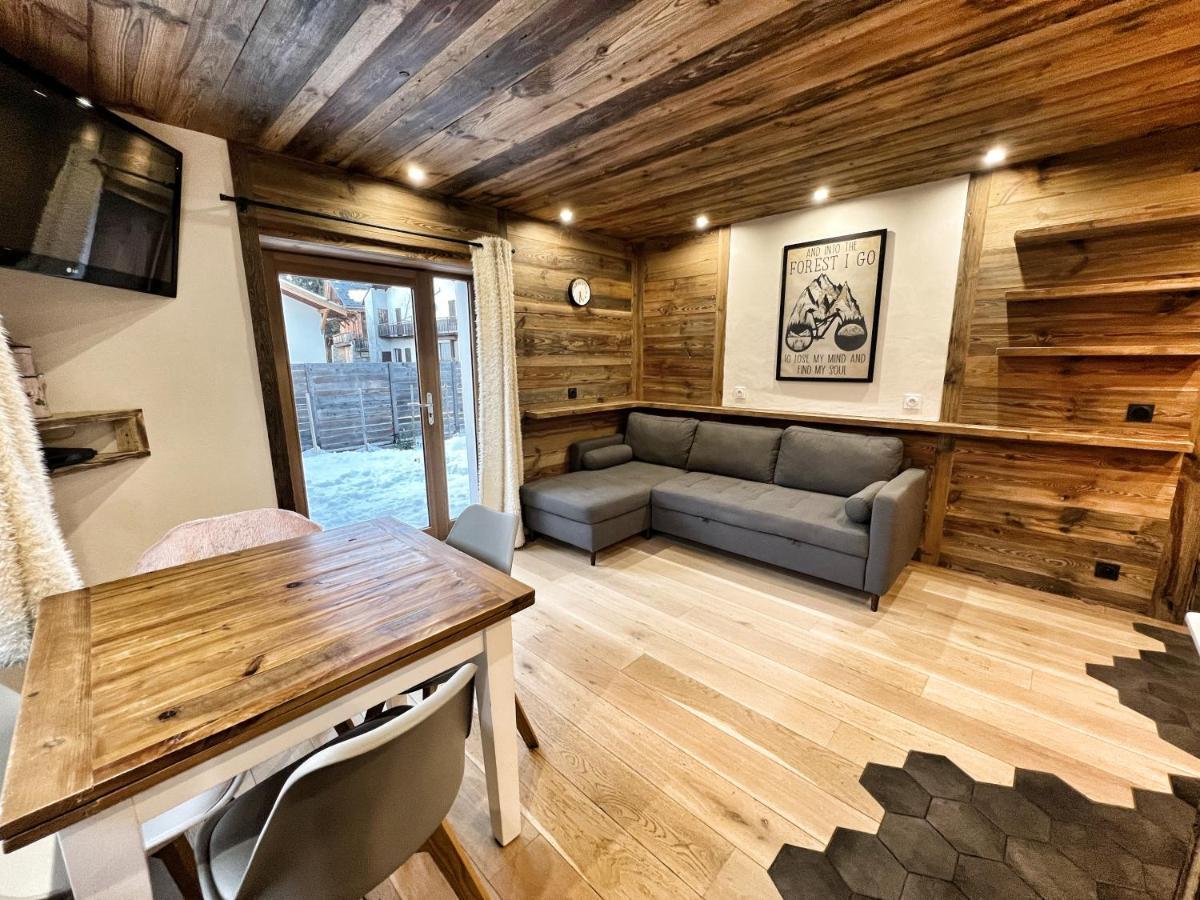 Apartamento Chez Marion Notre-Dame-de-Bellecombe Exterior foto