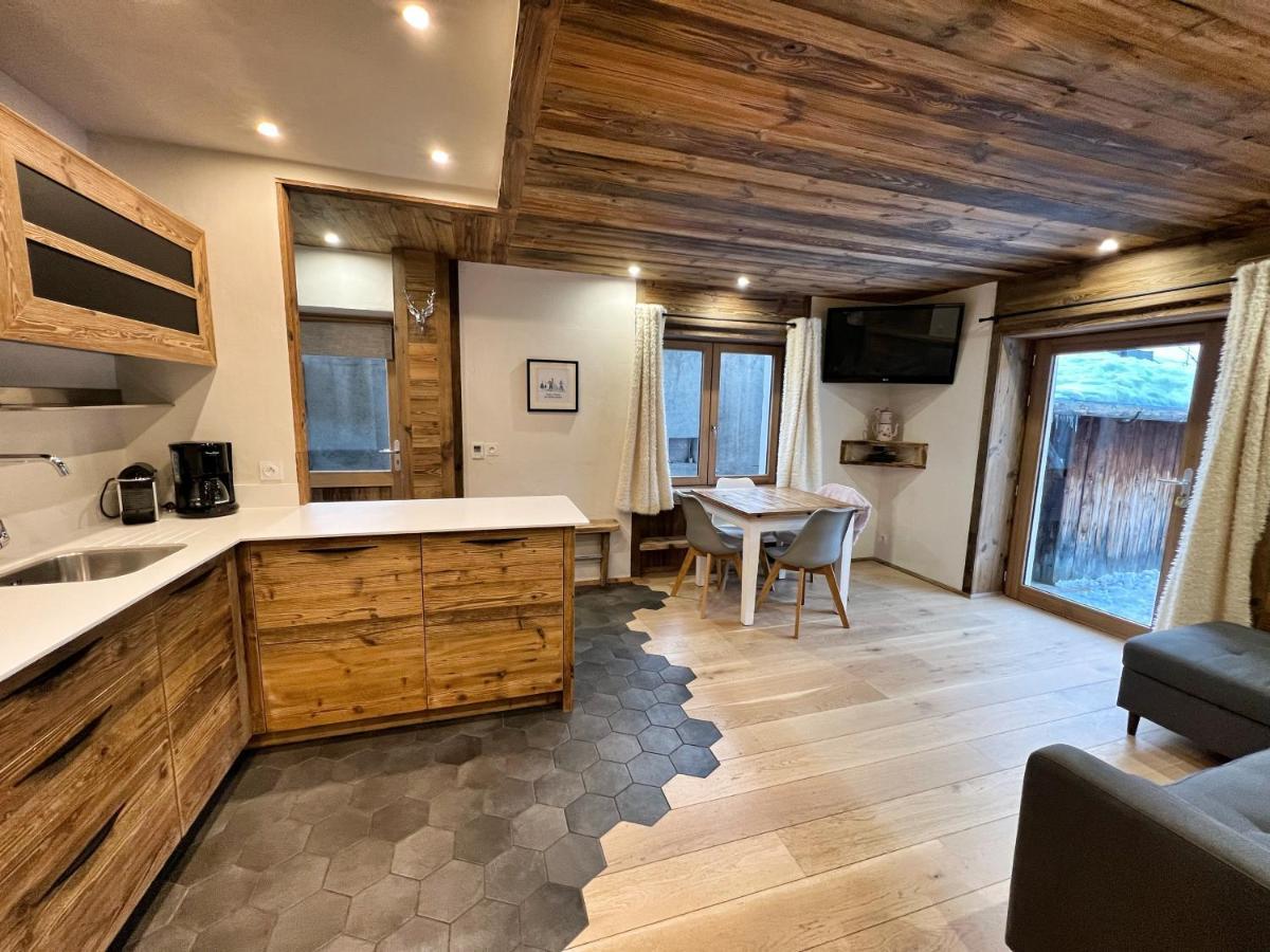 Apartamento Chez Marion Notre-Dame-de-Bellecombe Exterior foto